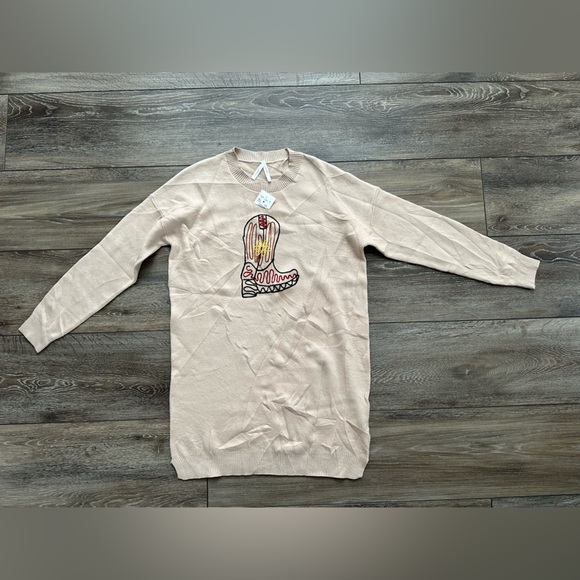 Dreamers by debut/Sweate dress with embroidery Boot Design/woman’s size S/ new - Picture 2 of 11